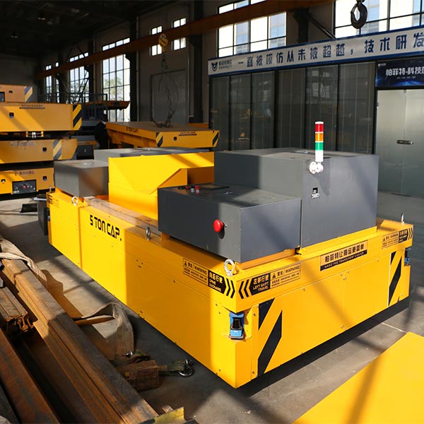 Kapacitet 5 ton batterispolvagn skickad till Chile